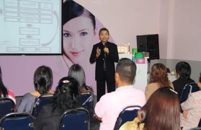 เปิดโอกาสทางธุรกิจ    TRAINING  และ  PRODUCT  PARTY    ณ  สำนักงานใหญ่