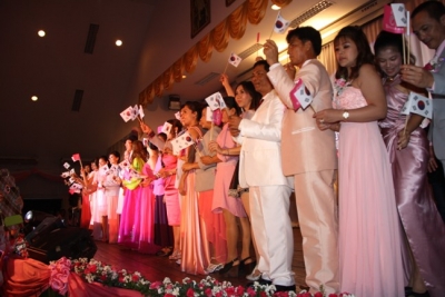 ราตรีสีชมพู  ประจำปี  2556   (ชุดที่ 2)